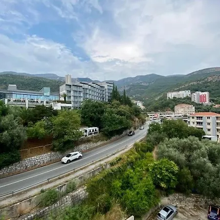 Modern 2br In Rafailovici - Near The Apartment *